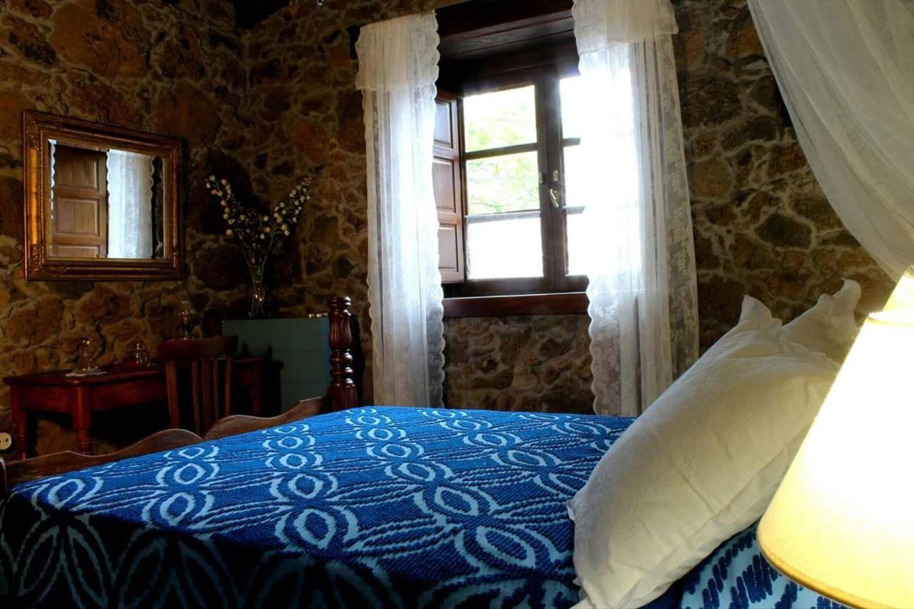 Casa Mary Lola Hostal Tinor Exterior foto